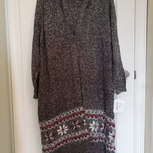 NWT Fuzzy long gray sweater with hood size L new with tags